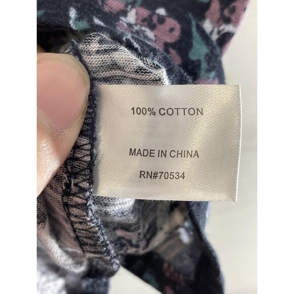 Orvis Shirt Womens Small Navy Blue Floral 3/4 Sleeve Scoop Neck Pocket 2SKL - Picture 7 of 10